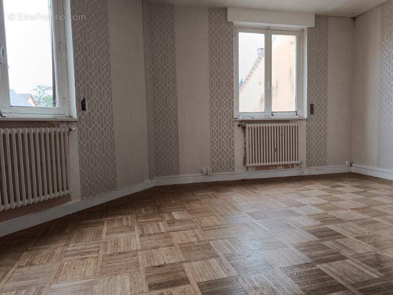 SAM 2 - Appartement à CONNERRE