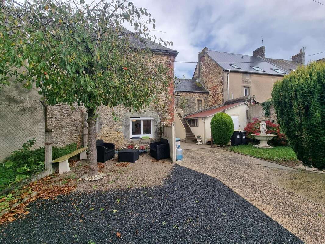 Photo 2 - Appartement à LE MOLAY-LITTRY