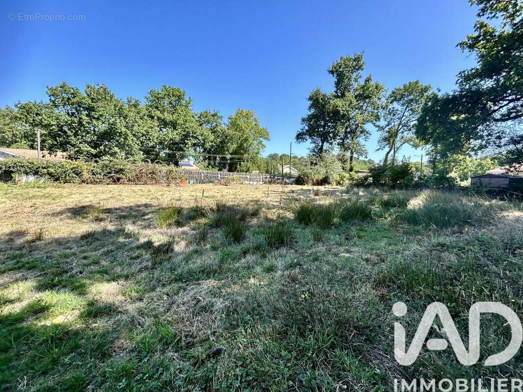 Photo 4 - Terrain à GRAYAN-ET-L'HOPITAL