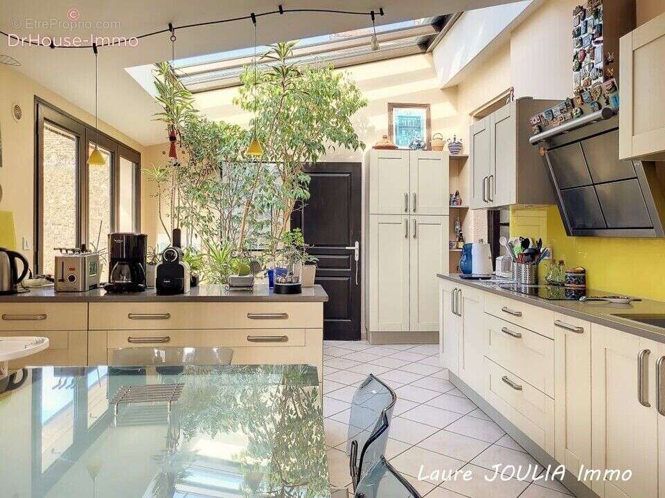 Maison 290 m² à Aire-Sur-L'adour  - photo 14