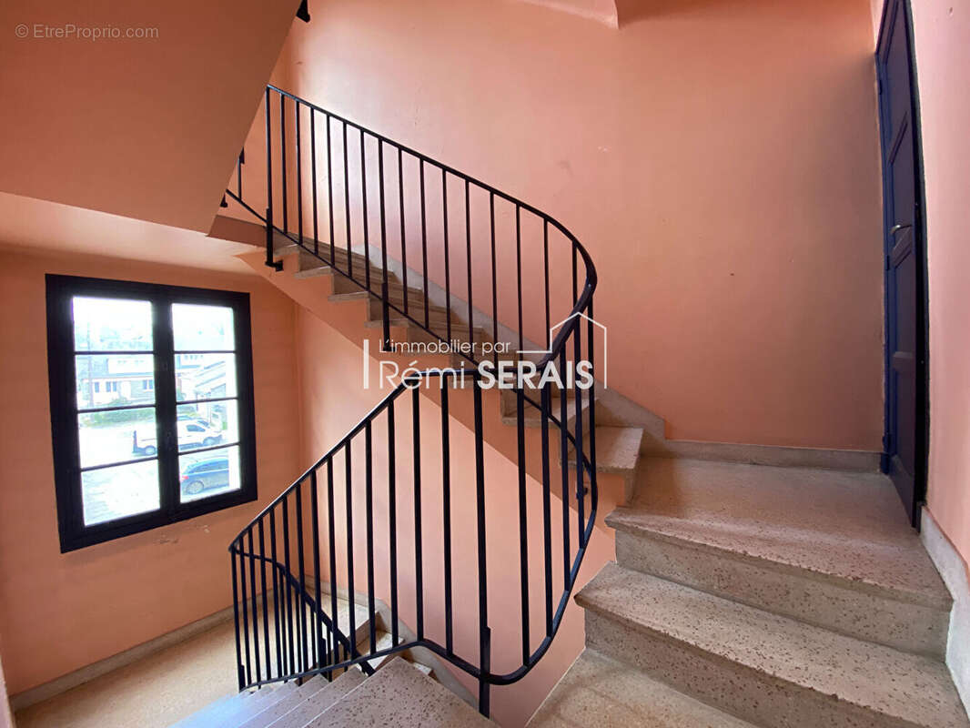 Appartement à CONDE-SUR-NOIREAU