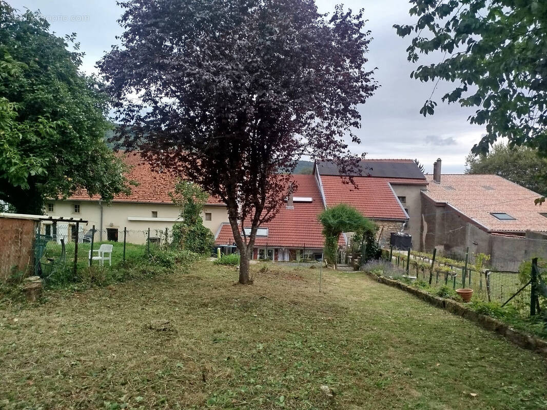 Maison à DAMVILLERS