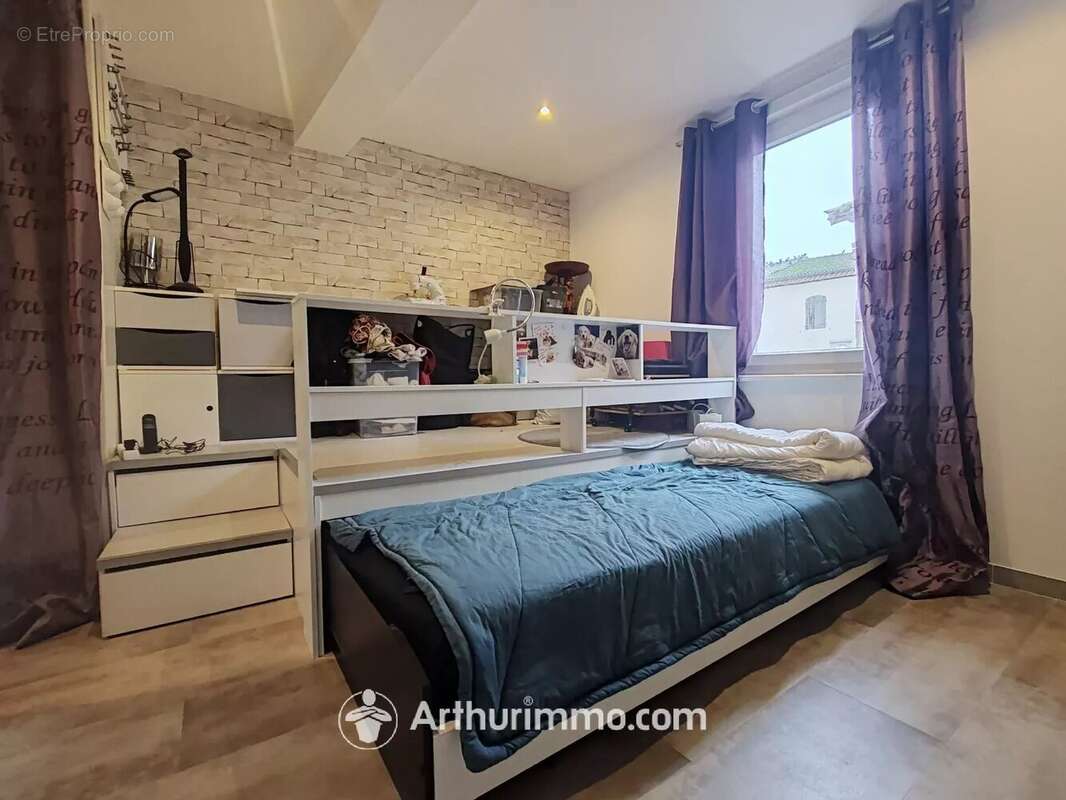 Maison à LASGRAISSES