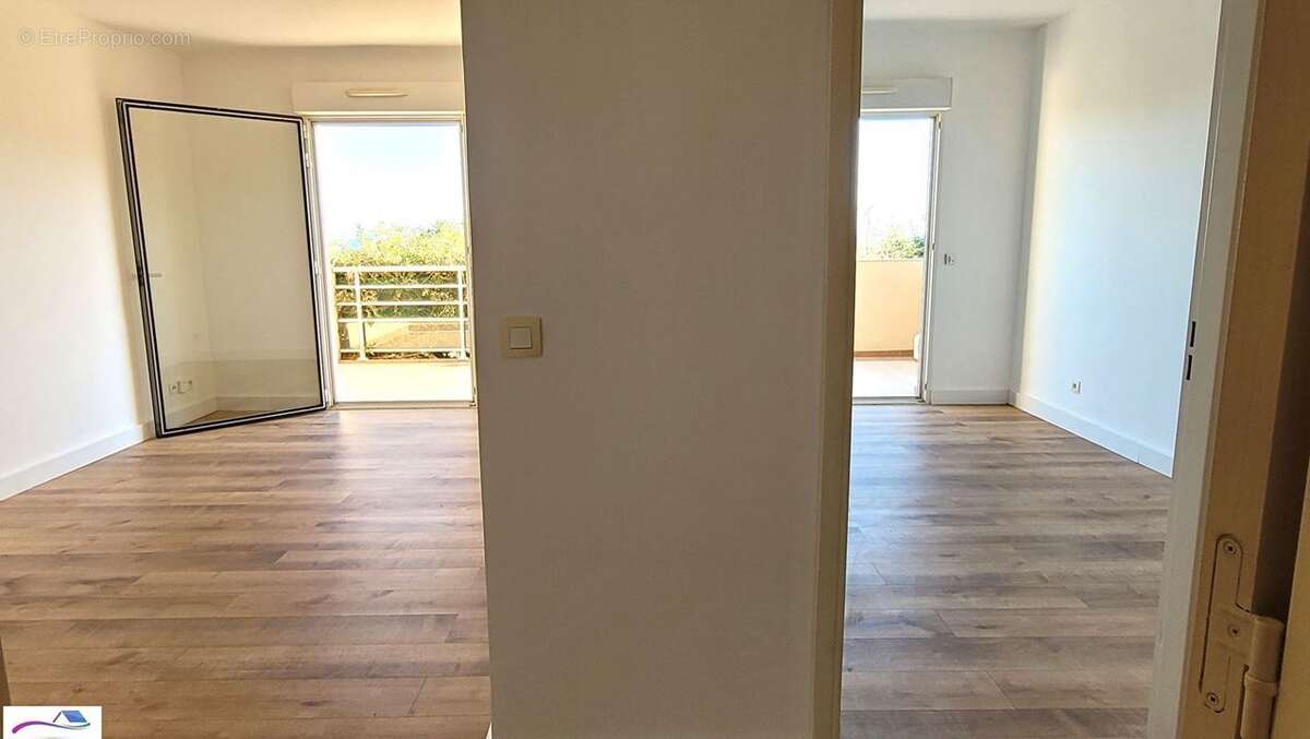 Appartement à MANDELIEU-LA-NAPOULE