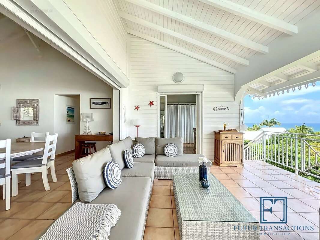 Maison à SAINTE-ANNE