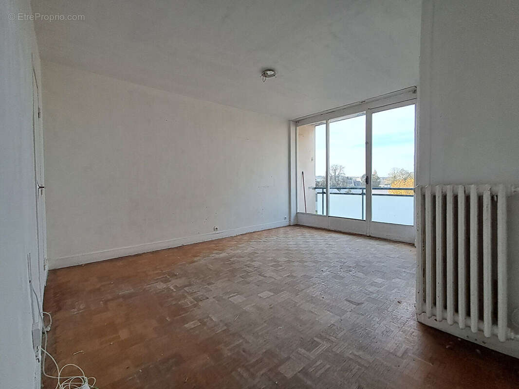 Appartement à LIVRY-GARGAN