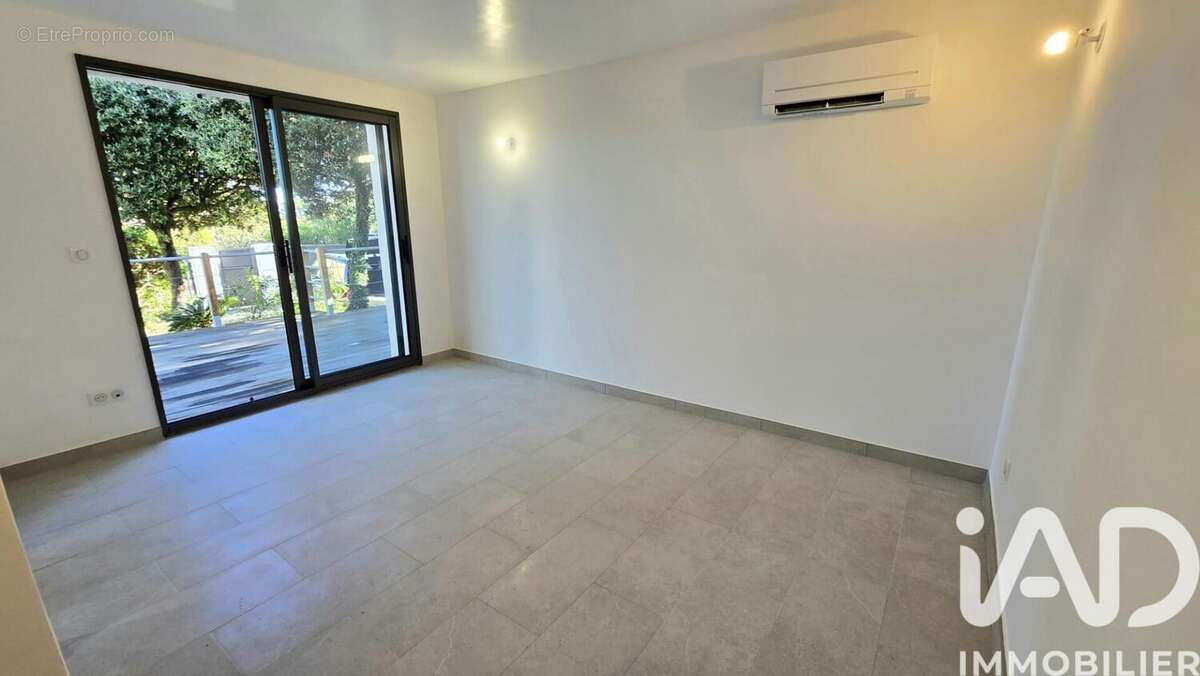 Appartement 100 m² à Les Issambres  - photo 8