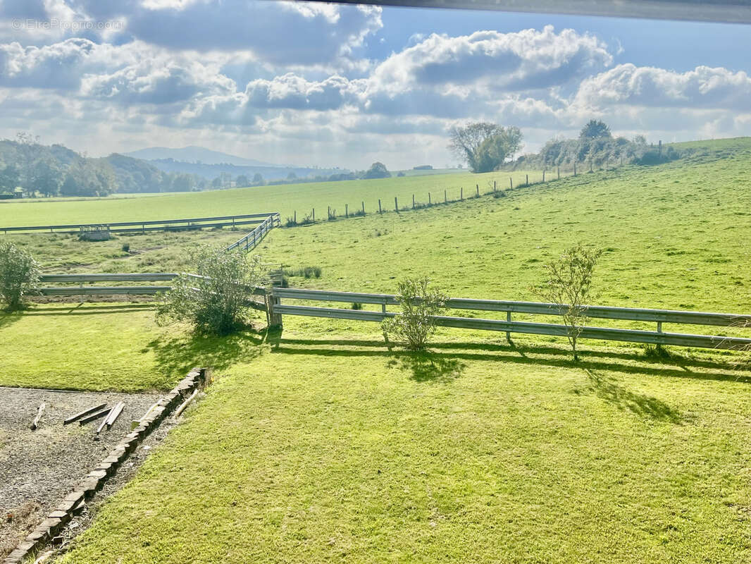 Appartement à BARDOS