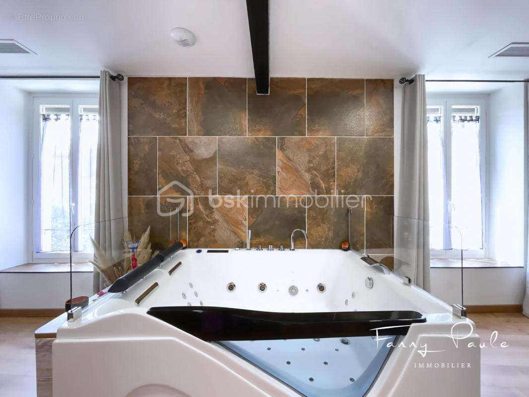 Maison à PUISSERGUIER