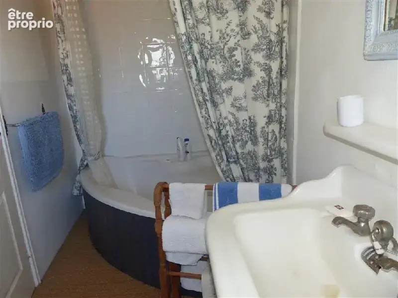 Maison 7 pièces 235 m² à vendre à Monpazier (24540) - photo 9