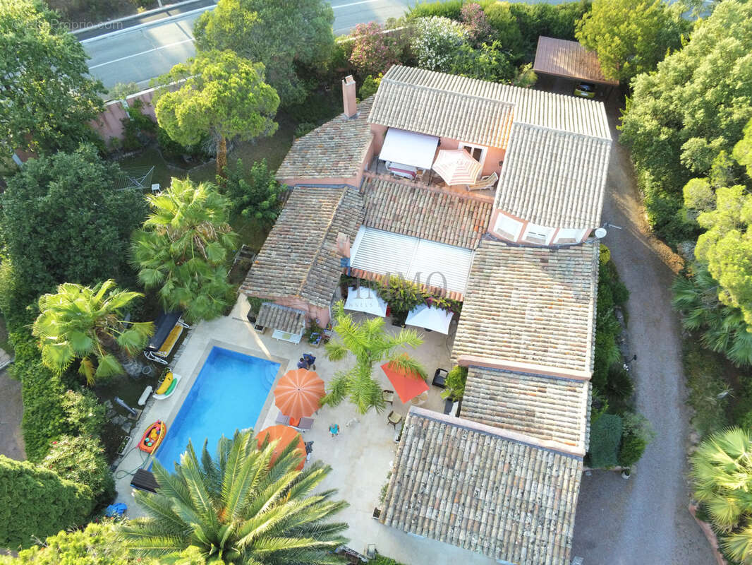 Maison à FREJUS