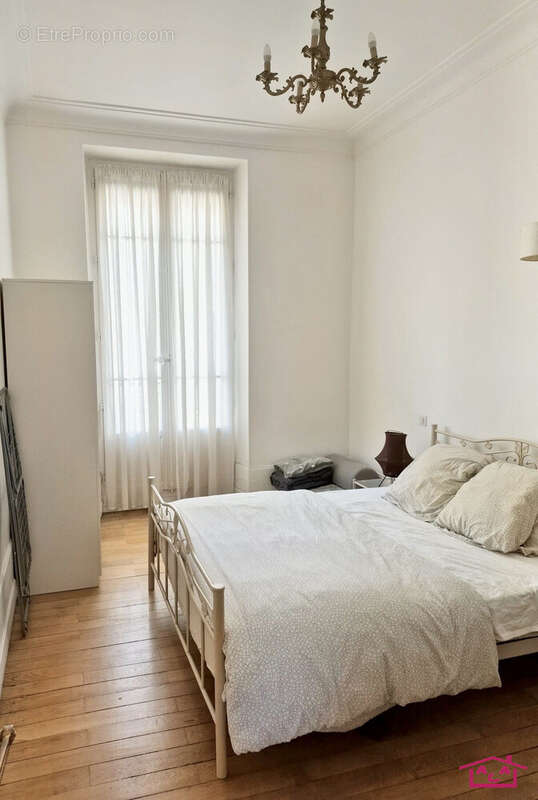 Appartement 54 m² à Grenoble  - photo 4