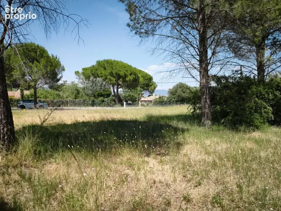 Terrain 614 m² à vendre à Roquebrune-Sur-Argens (83520) - photo 2
