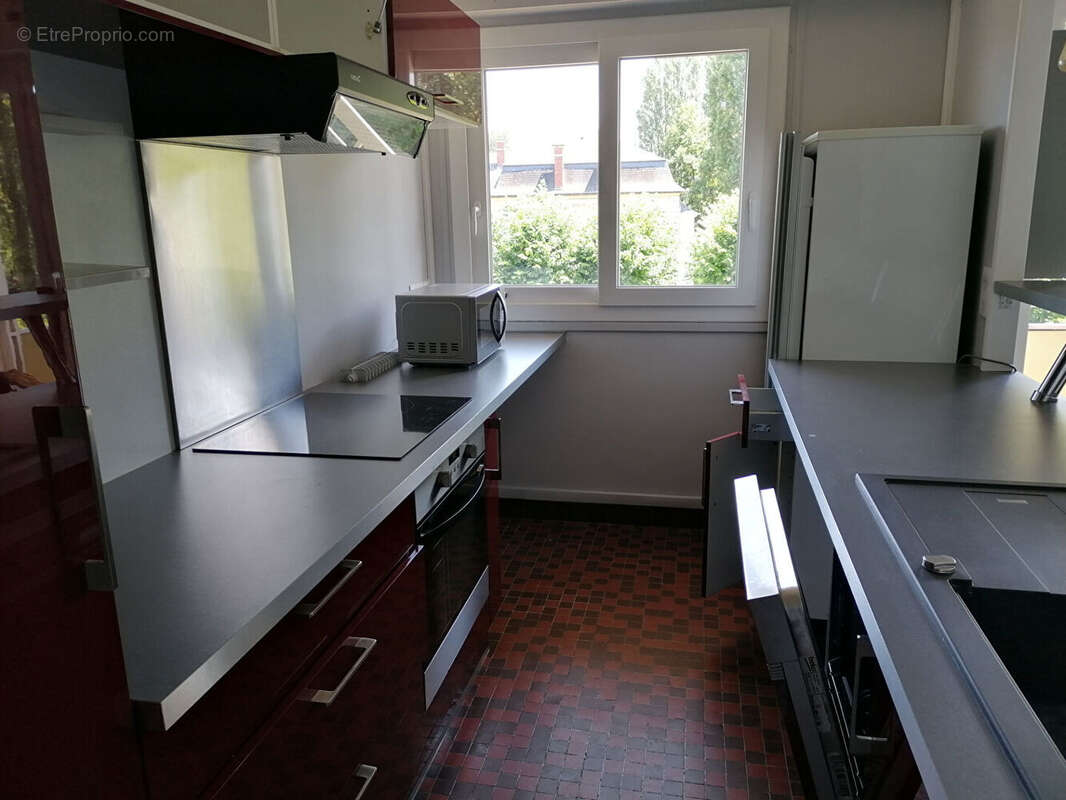 Appartement  bourges quartier gare - t3- 69 m² - photo 2