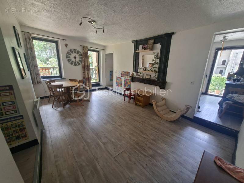 Appartement à MOUTIERS