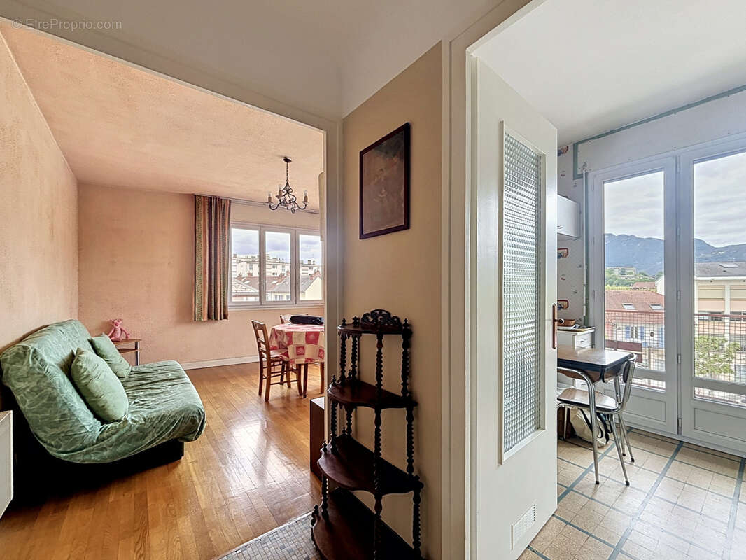 Appartement à AIX-LES-BAINS