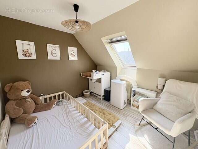 Maison 86 m² à Dreuil-Les-Amiens  - photo 5