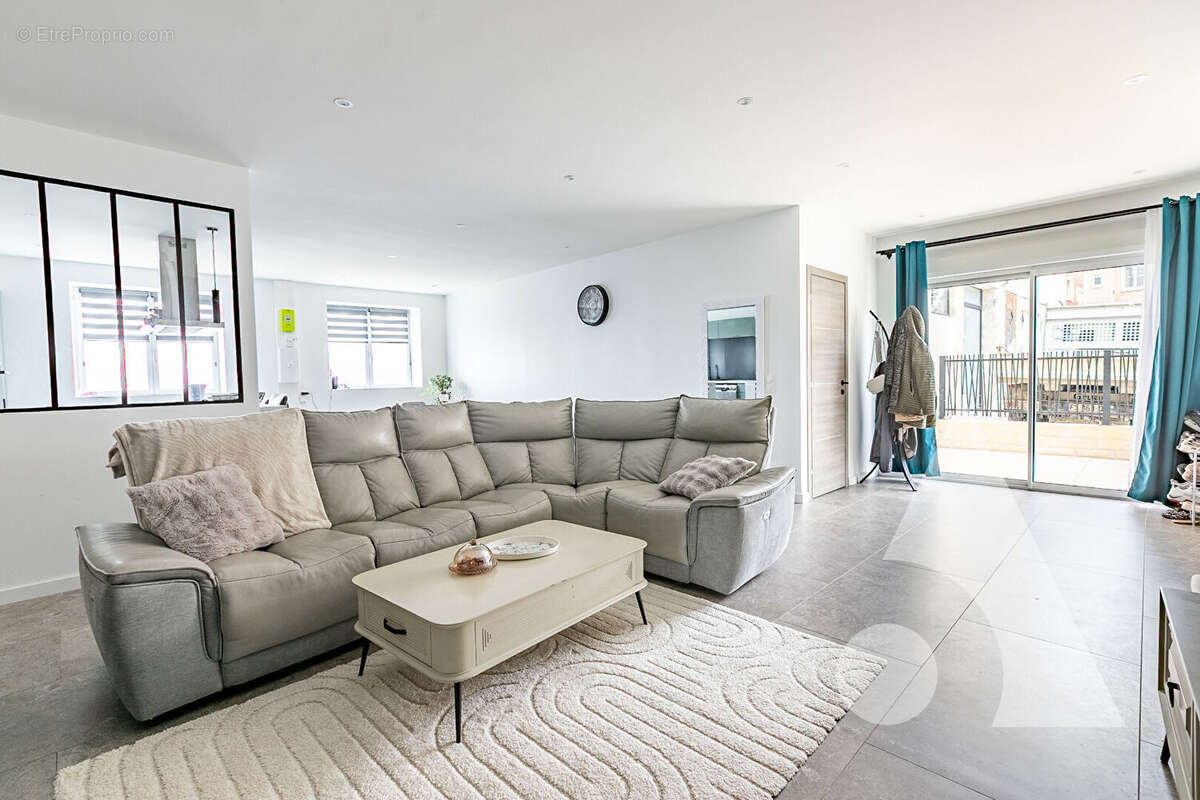 Maison à PONT-SAINTE-MAXENCE