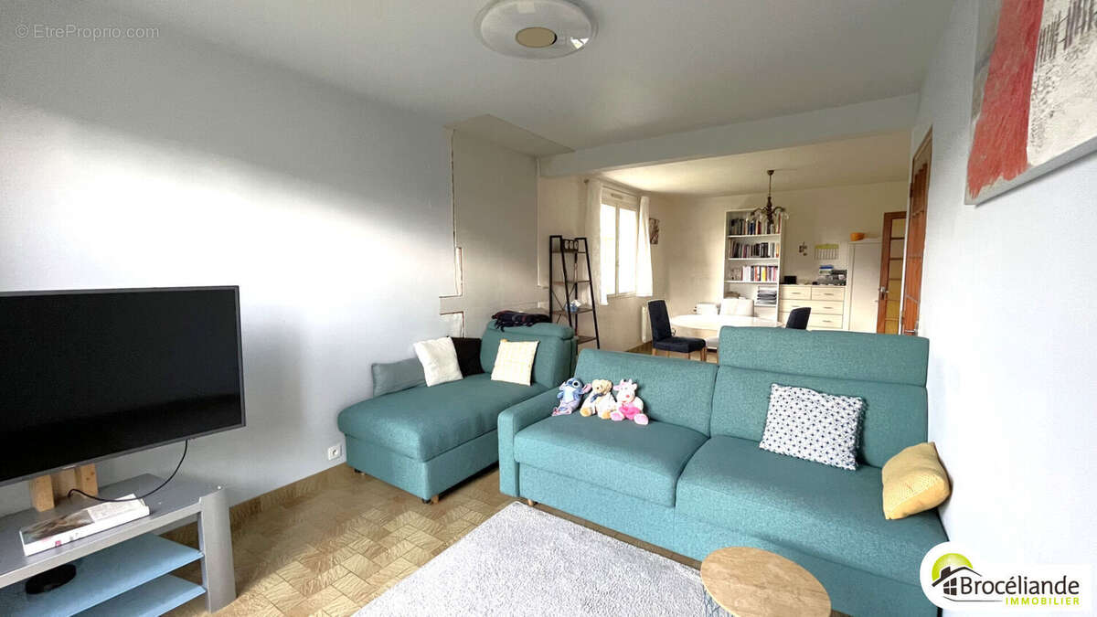 Maison à SAINT-GILLES