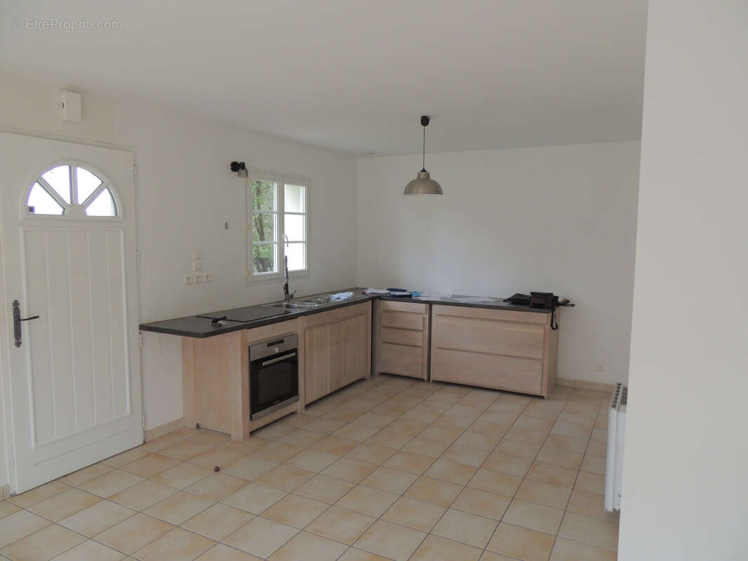 Maison à SAINTE-FLORENCE