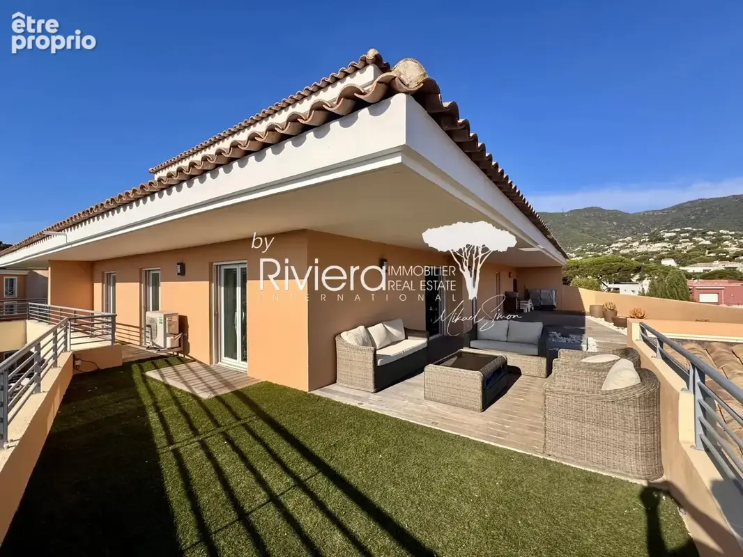 Photo Appartement à Cavalaire-Sur-Mer au prix de 750 000€