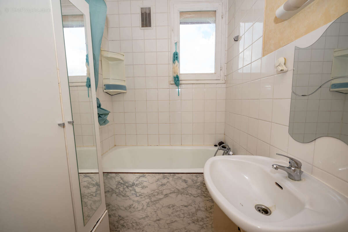 Appartement à MOUTHE