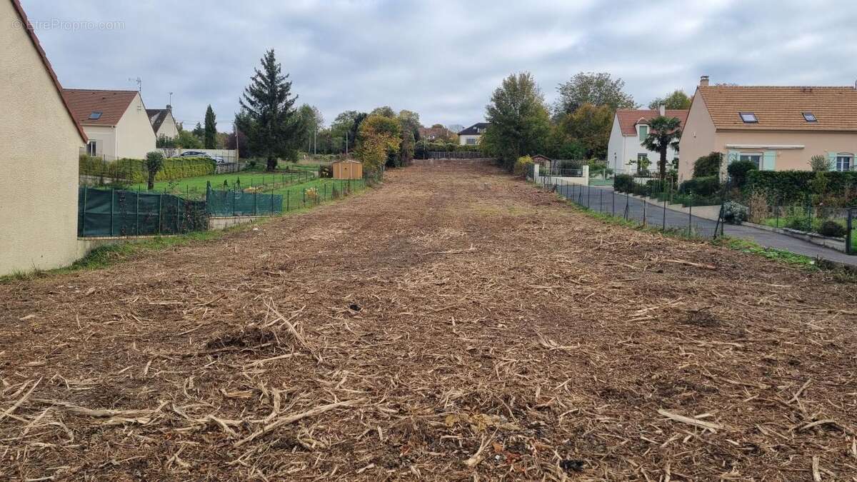 Terrain à PRESLES