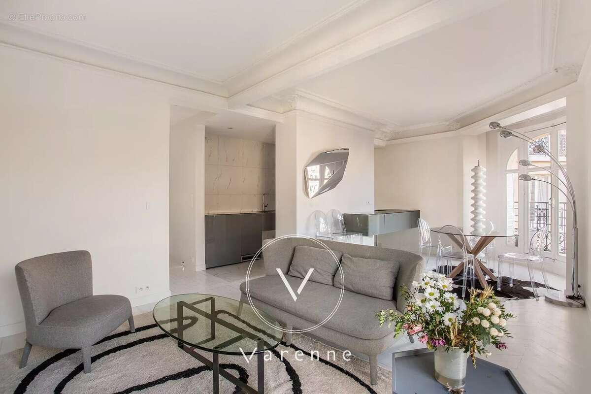 Appartement à PARIS-6E