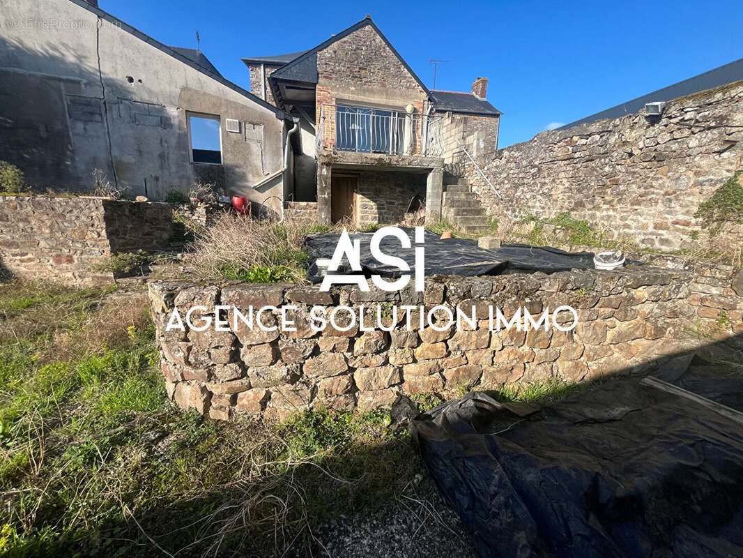 Maison à LA CROIXILLE