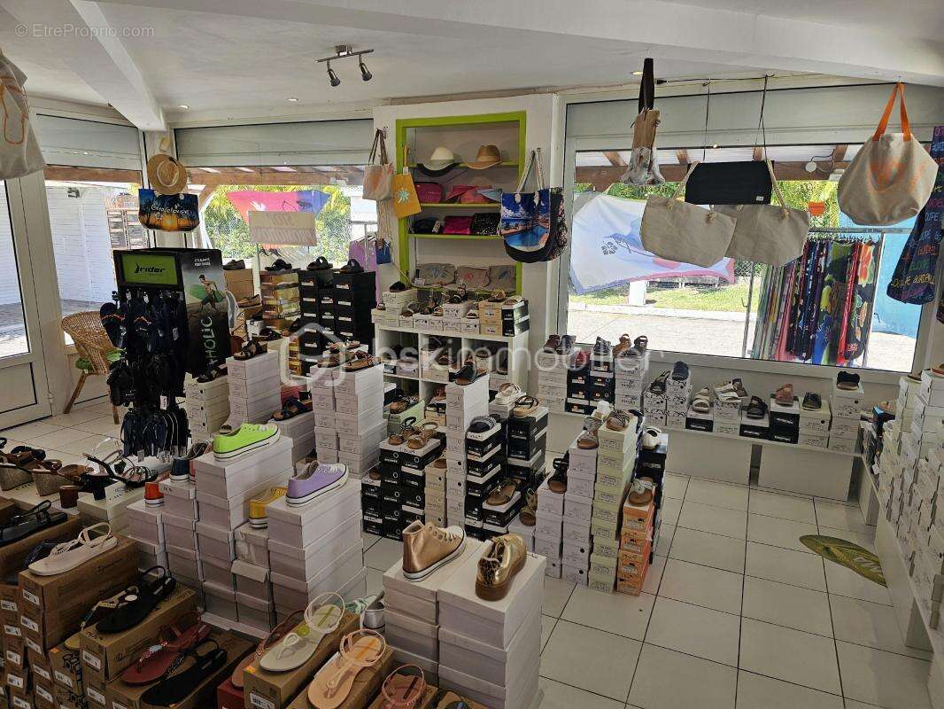 Commerce à SAINT-FRANCOIS