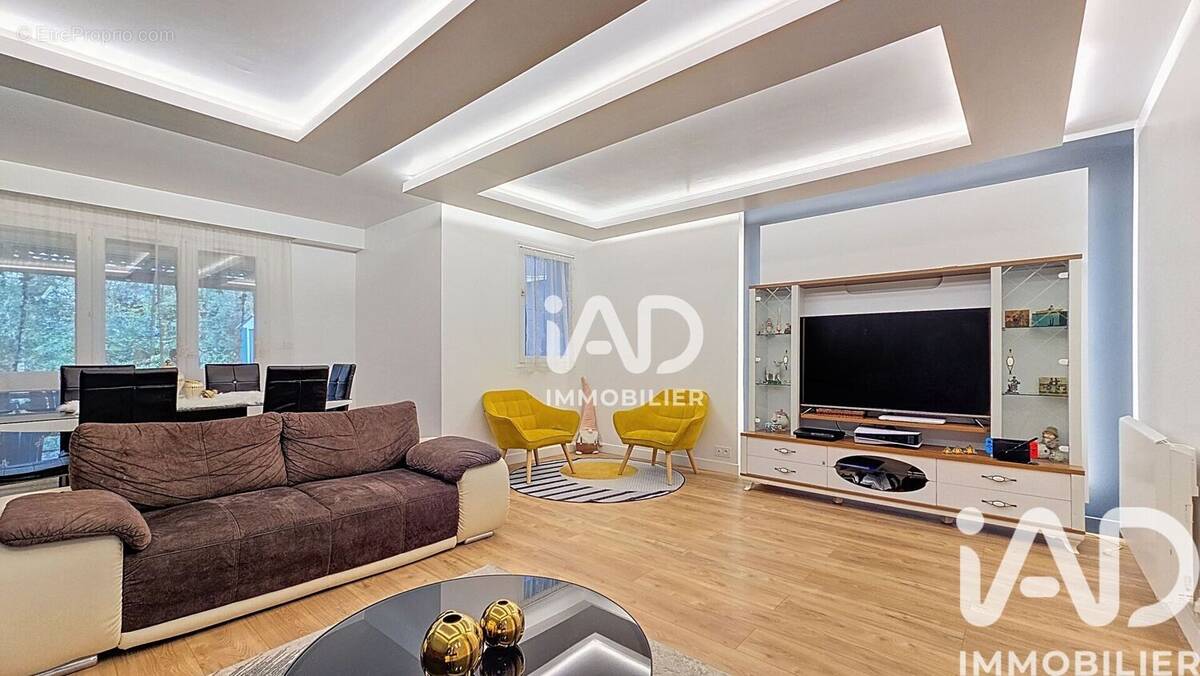 Photo 1 - Maison à CORBEIL-ESSONNES