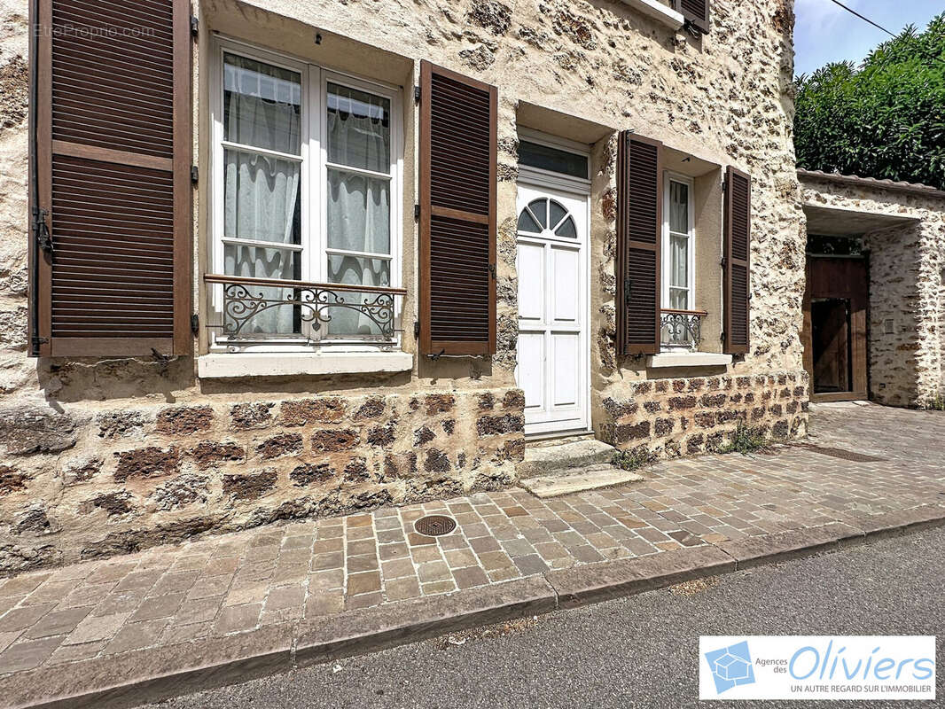 Appartement 90 m² à Chevreuse  - photo 9
