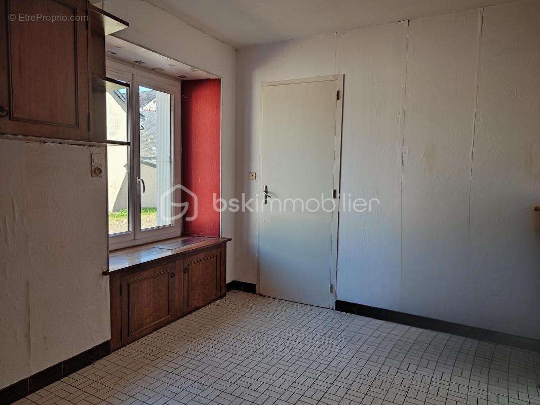 Maison à SAINT-AIGNAN-DE-COUPTRAIN