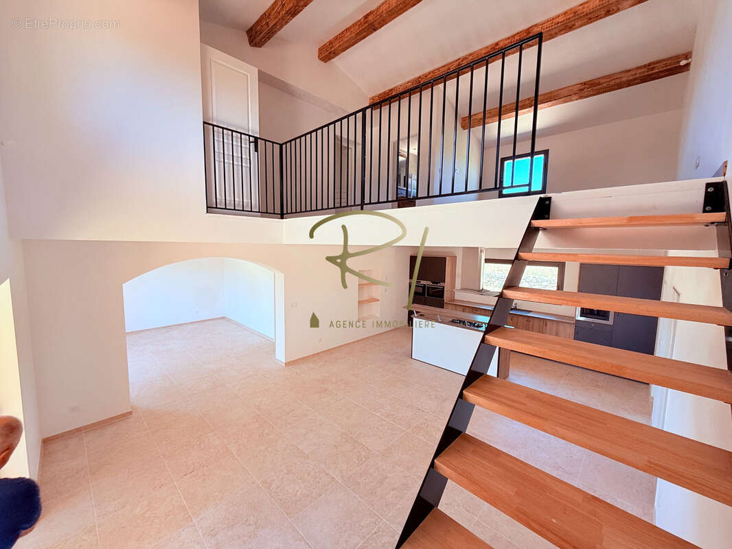 Belle propriété avec 2 logements Vallée de la Cèze - photo 4