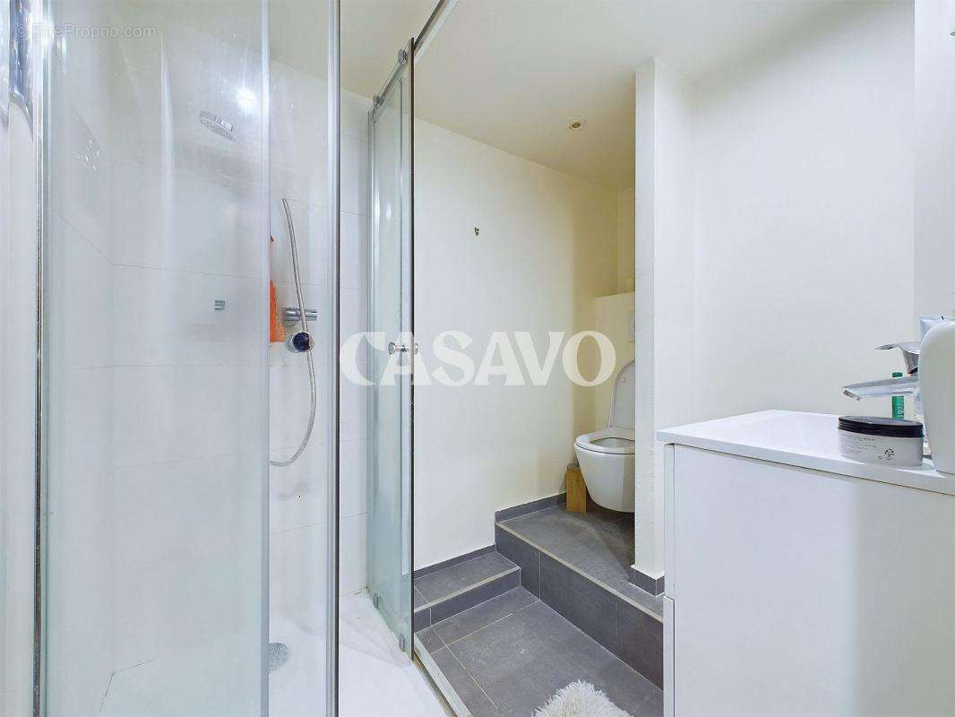 Vente Appartement 2 pièces de 48m² - 75010 Paris - photo 6