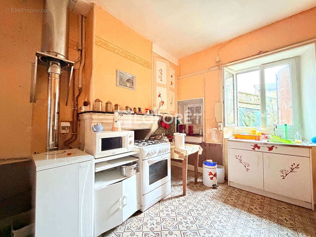 Maison à BRIEULLES-SUR-BAR