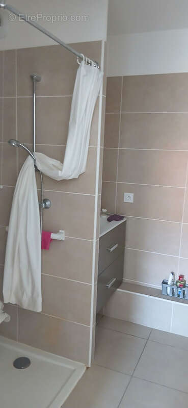 Appartement à SAINT-MARTIN-DU-VAR
