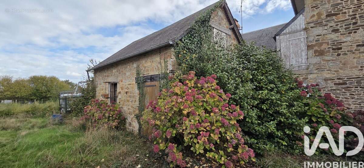 Photo 2 - Maison à NEUILLY-LE-VENDIN