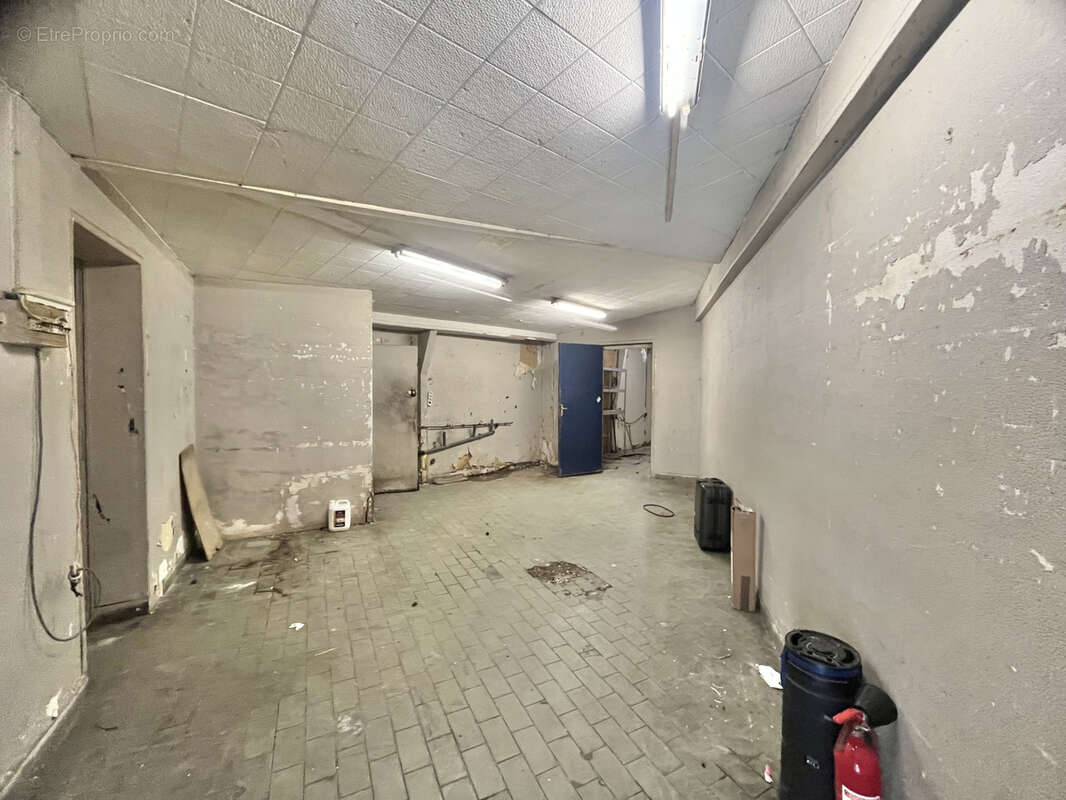 Commerce à BAGNOLET