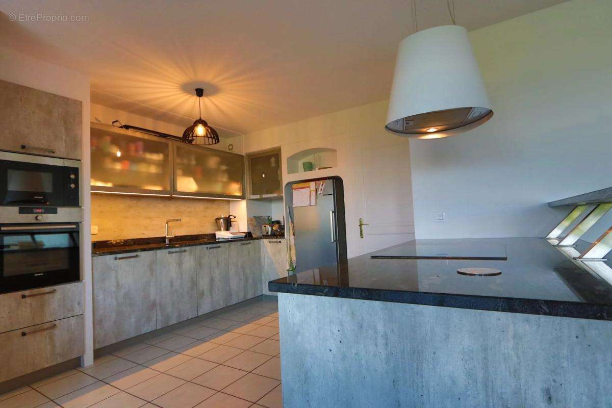 Appartement à ANNECY-LE-VIEUX