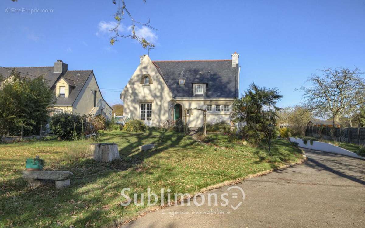 Maison à SAINTE-HELENE