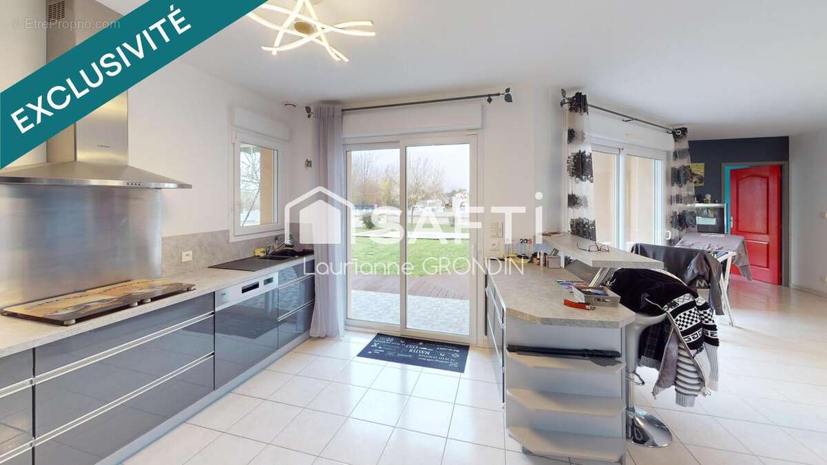 Photo 4 - Maison à ASNIERES-LA-GIRAUD