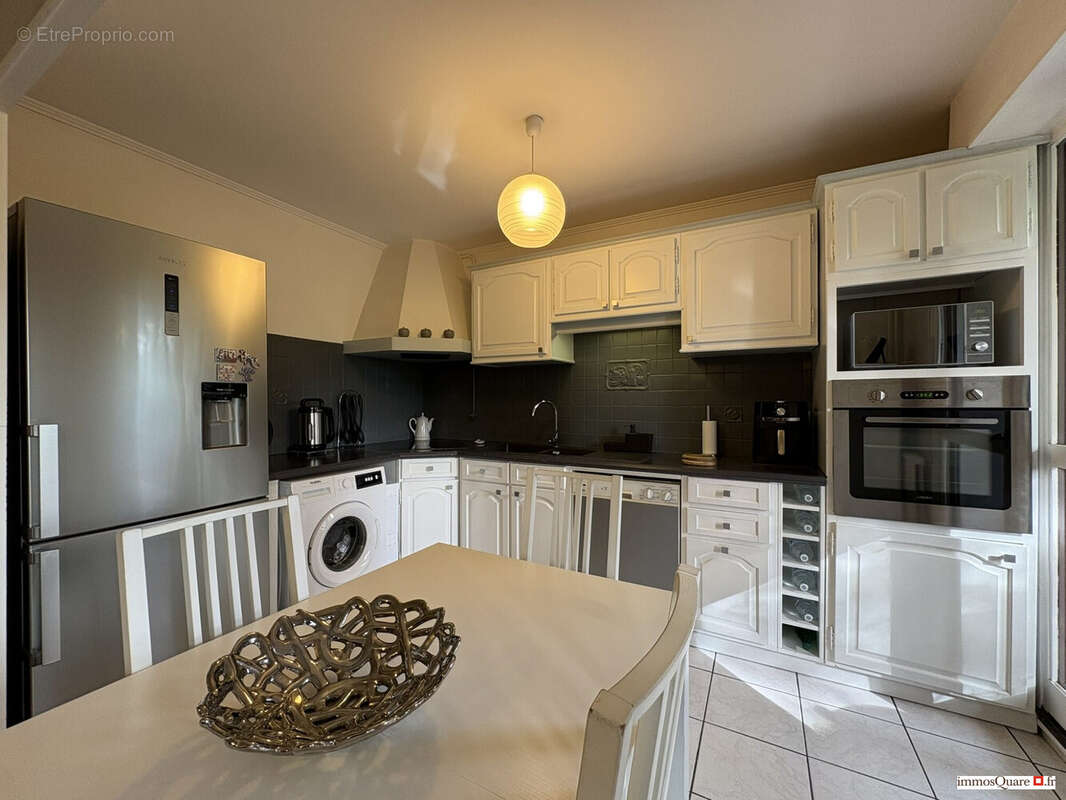 Appartement à MEYLAN