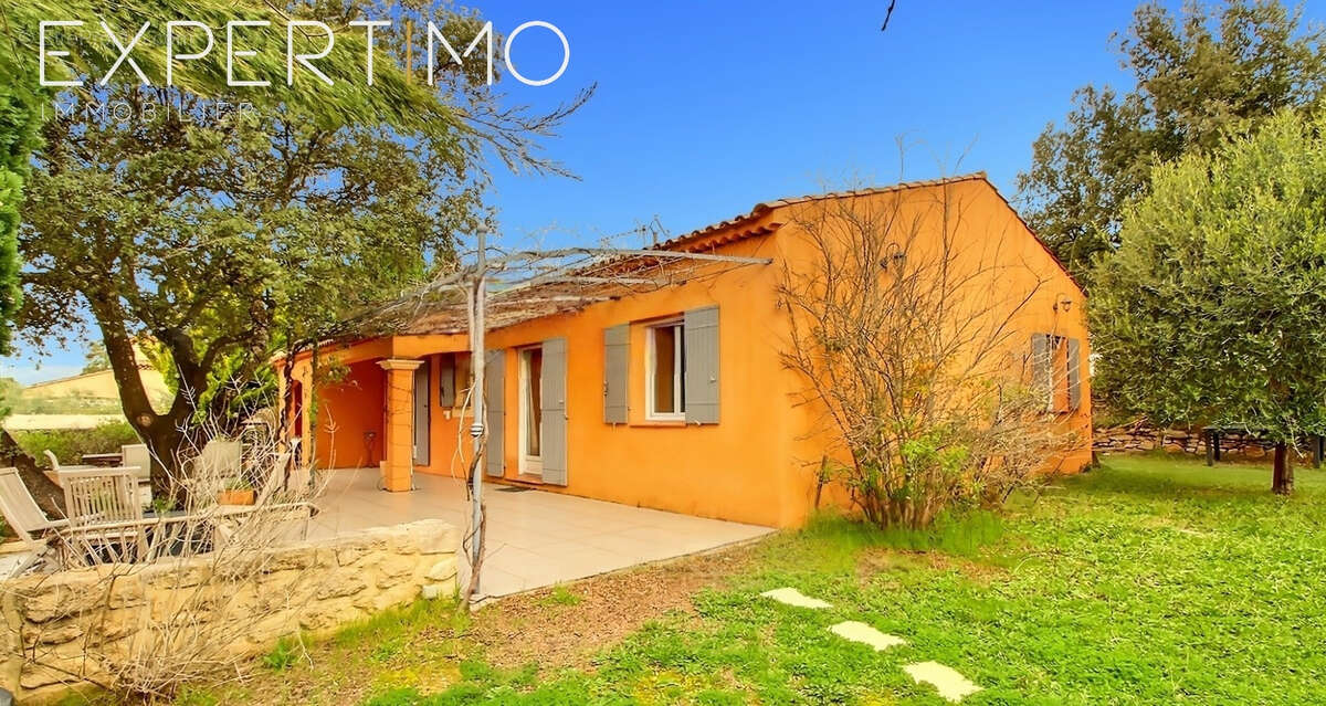 Maison à POURRIERES