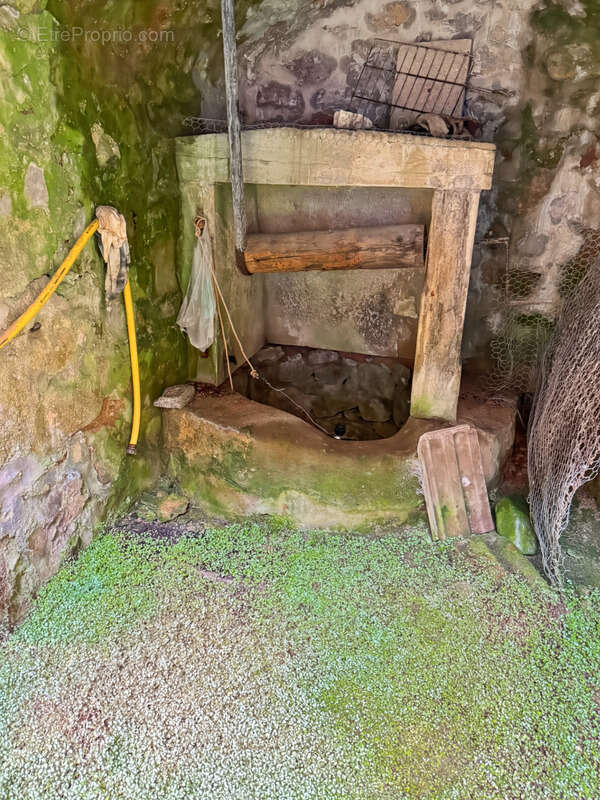 Maison à LA CLAYETTE