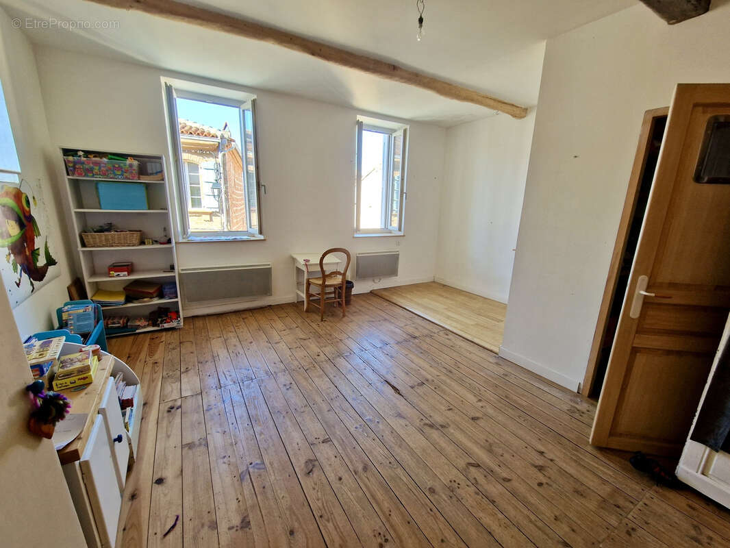 Maison à CINTEGABELLE