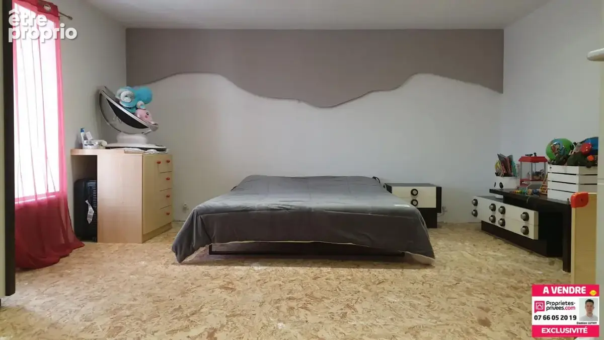Maison 10 pièces de 300 m² - photo 12