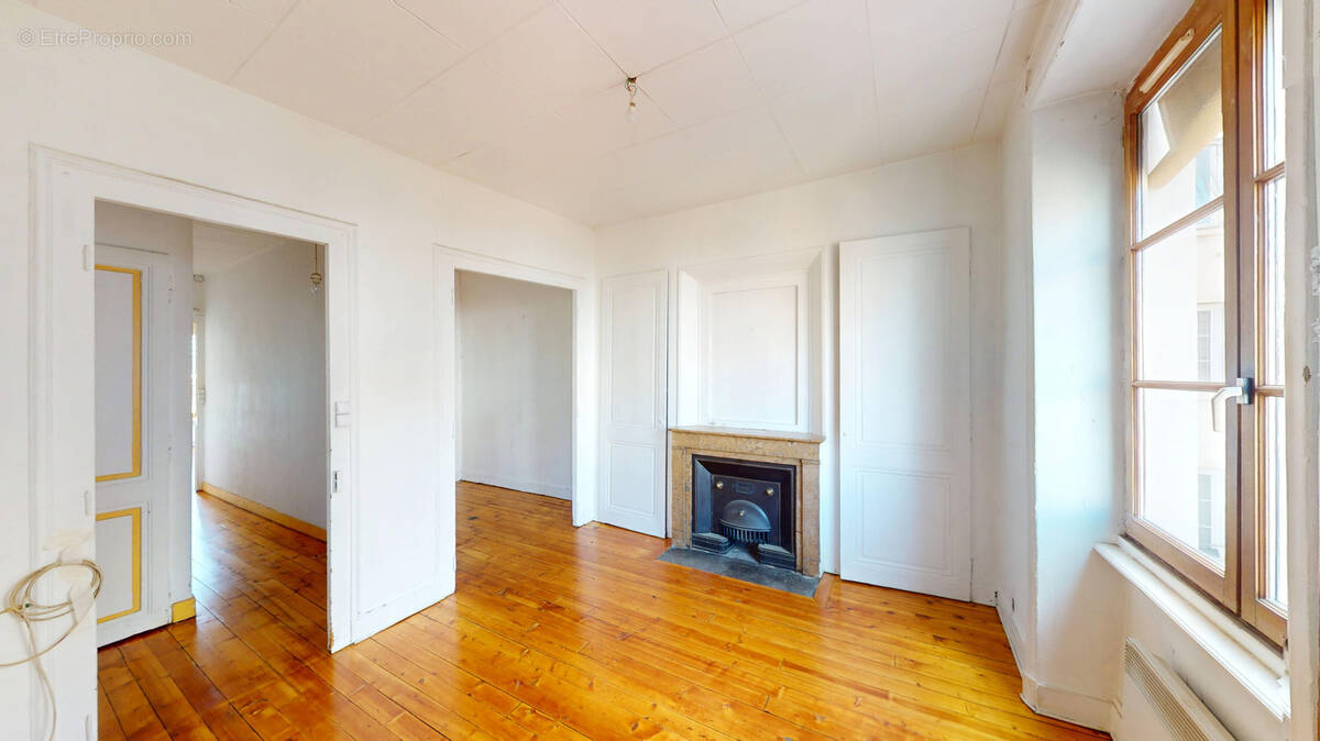 Appartement à LYON-6E