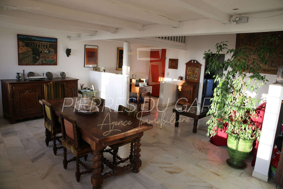 Maison à LA ROUVIERE