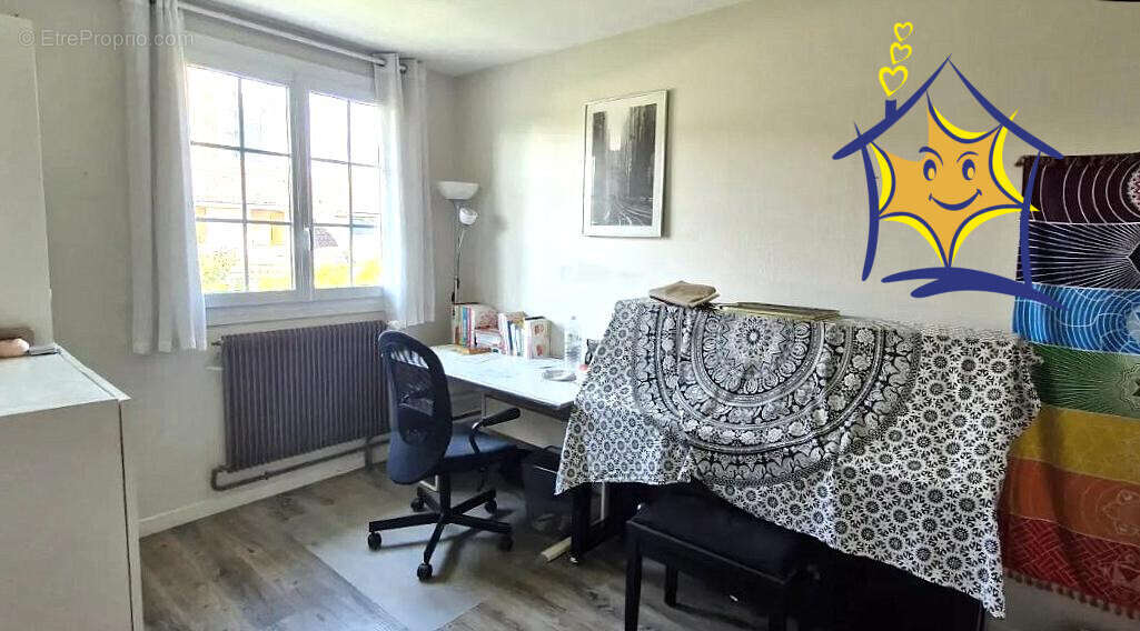 Maison 155 m² à Viry-Chatillon  - photo 8